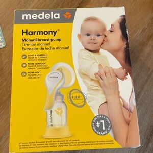 Brand new Medela harmony pump